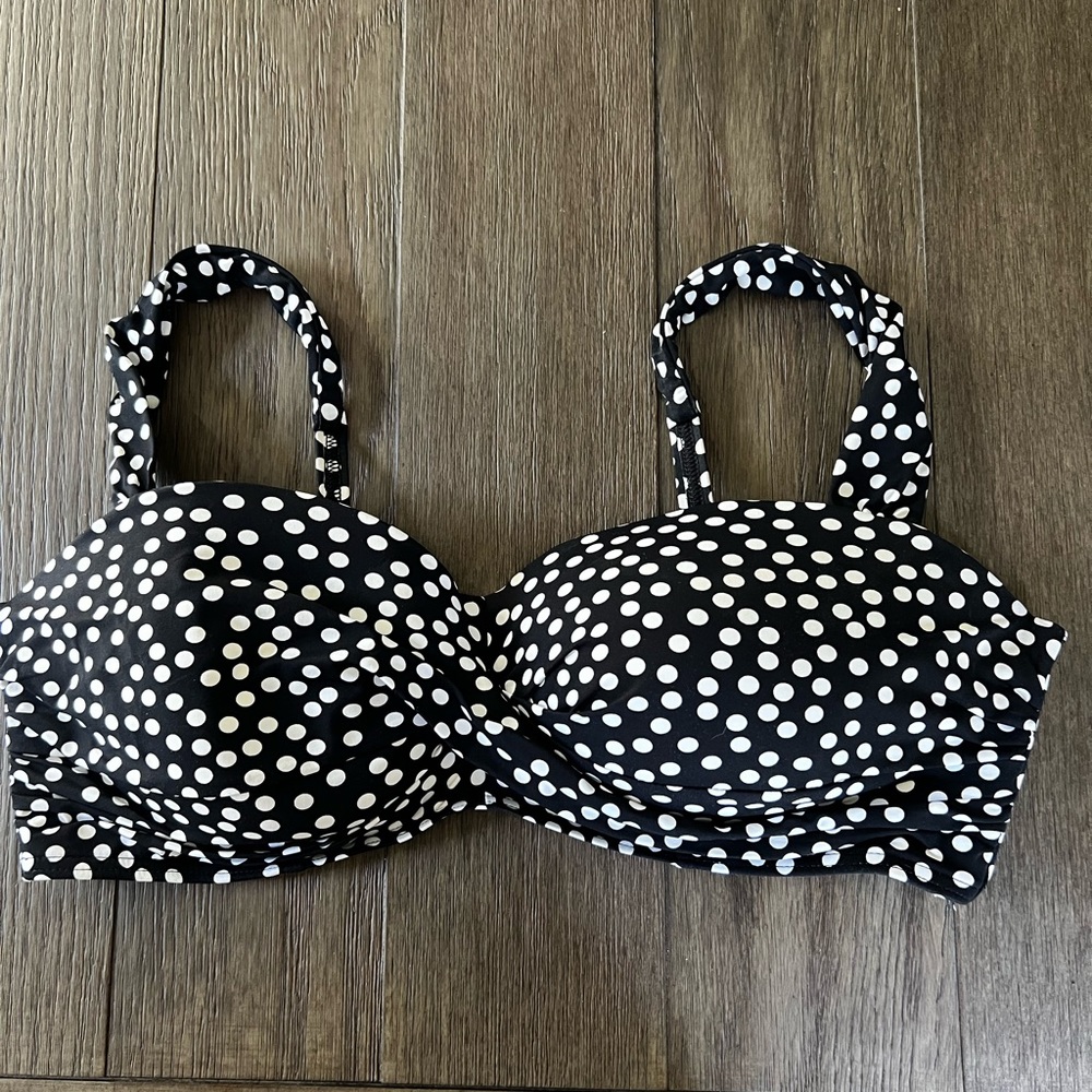 Cute black and white polka dot bikini top by Land’s End